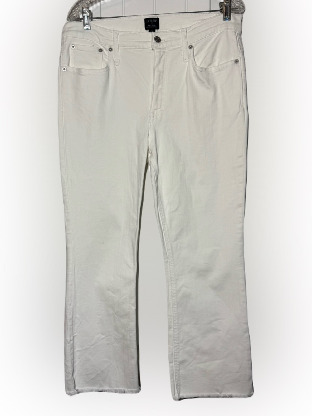 Elevated Classics/Crisp White Denim Mid-Rise Flare Raw Hem Crop Jeans